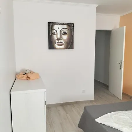 Rocha & Mar Apartment