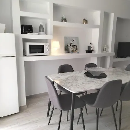 Rocha & Mar Apartment